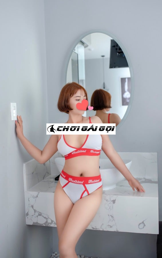 TUE LINH GAI GOI TAN PHU 8211 XINH DEP HANG